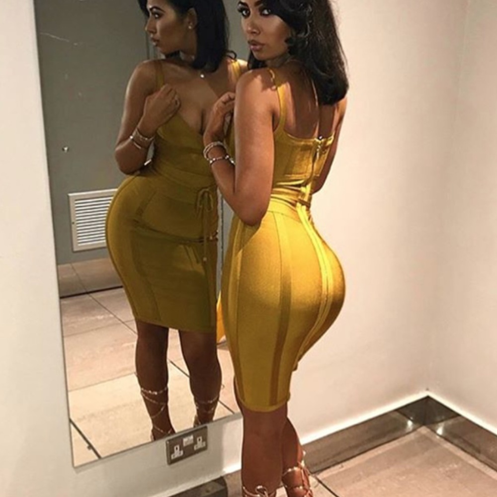 Tie waist curve creating bandage dress